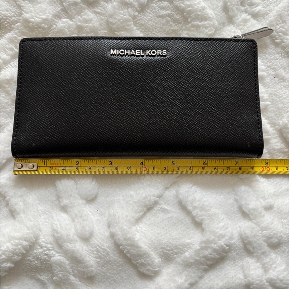 Michael Kors steffiano, leather Slim wallet ￼ - Picture 2 of 5